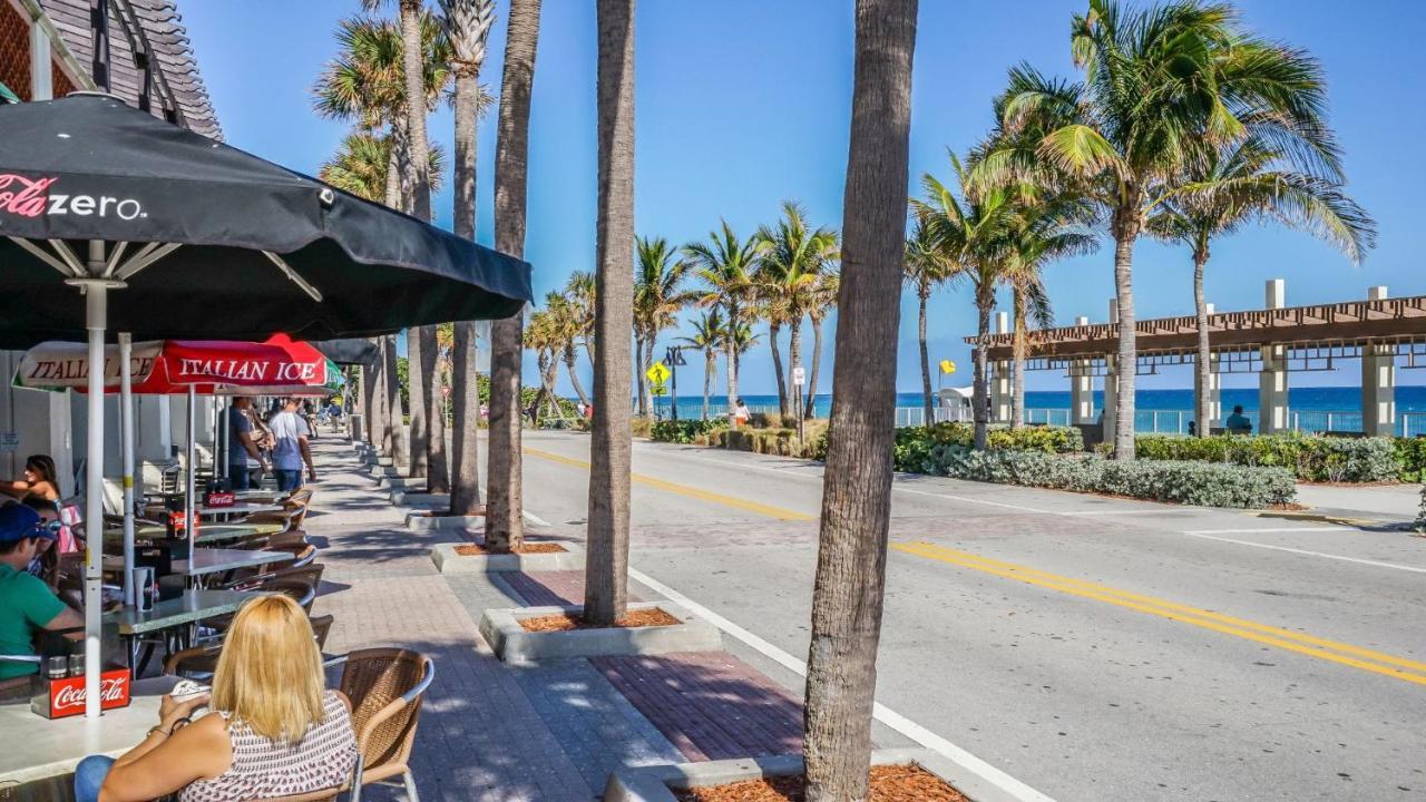M Lake Worth Beach - Modern Villas Near West Palm Beach, Chic Retro Vibes, King Bed, Cozy Backyard, Bbq, Workspace, High-Speed Internet, Free Parking, 5 Minutes To Downtown & Beach Dış mekan fotoğraf