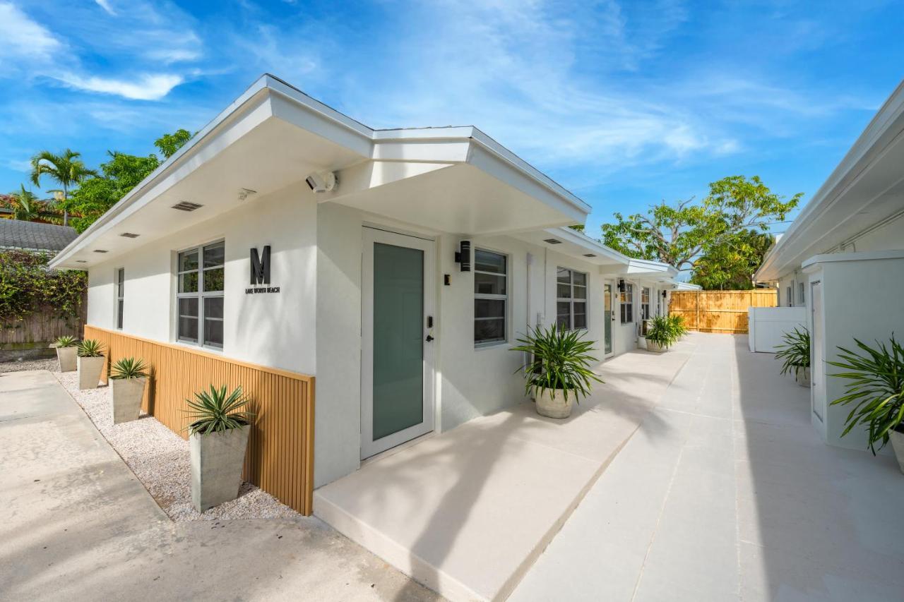 M Lake Worth Beach - Modern Villas Near West Palm Beach, Chic Retro Vibes, King Bed, Cozy Backyard, Bbq, Workspace, High-Speed Internet, Free Parking, 5 Minutes To Downtown & Beach Dış mekan fotoğraf