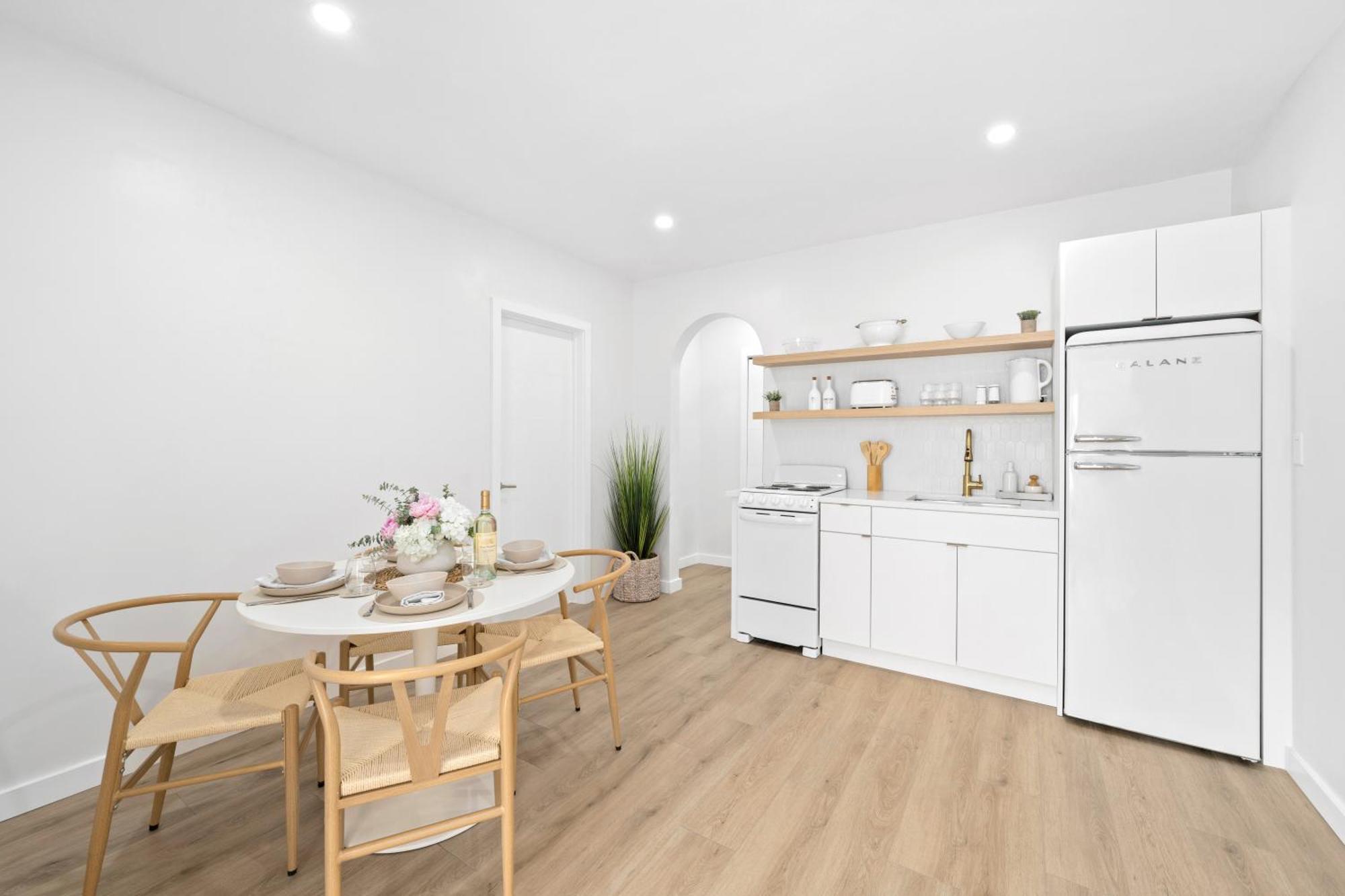 M Lake Worth Beach - Modern Villas Near West Palm Beach, Chic Retro Vibes, King Bed, Cozy Backyard, Bbq, Workspace, High-Speed Internet, Free Parking, 5 Minutes To Downtown & Beach Dış mekan fotoğraf