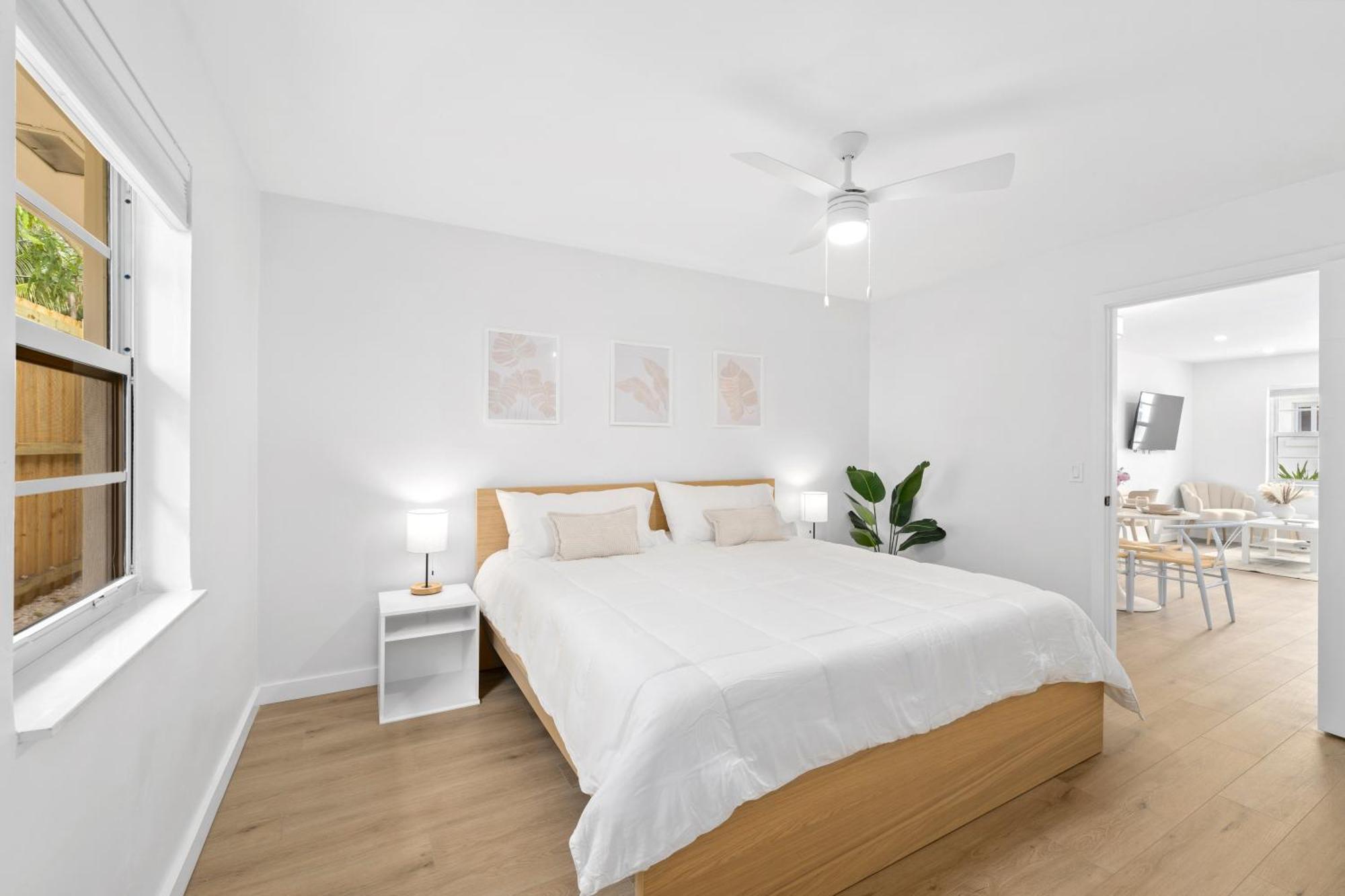 M Lake Worth Beach - Modern Villas Near West Palm Beach, Chic Retro Vibes, King Bed, Cozy Backyard, Bbq, Workspace, High-Speed Internet, Free Parking, 5 Minutes To Downtown & Beach Dış mekan fotoğraf