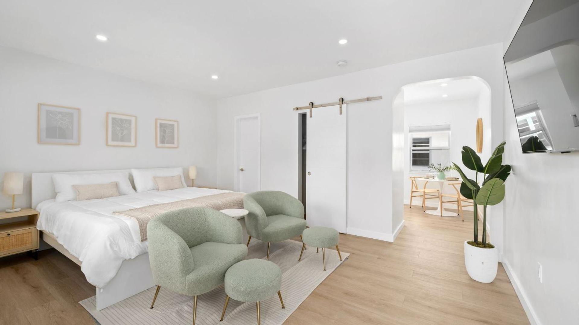 M Lake Worth Beach - Modern Villas Near West Palm Beach, Chic Retro Vibes, King Bed, Cozy Backyard, Bbq, Workspace, High-Speed Internet, Free Parking, 5 Minutes To Downtown & Beach Dış mekan fotoğraf